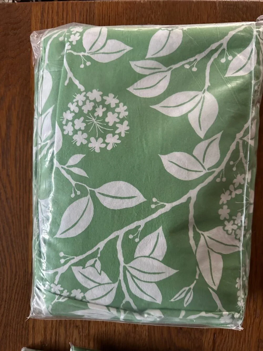NEW IN PACKAGE - The Company Store Myla Leaf Organic Cotton Percale Duvet Cover,